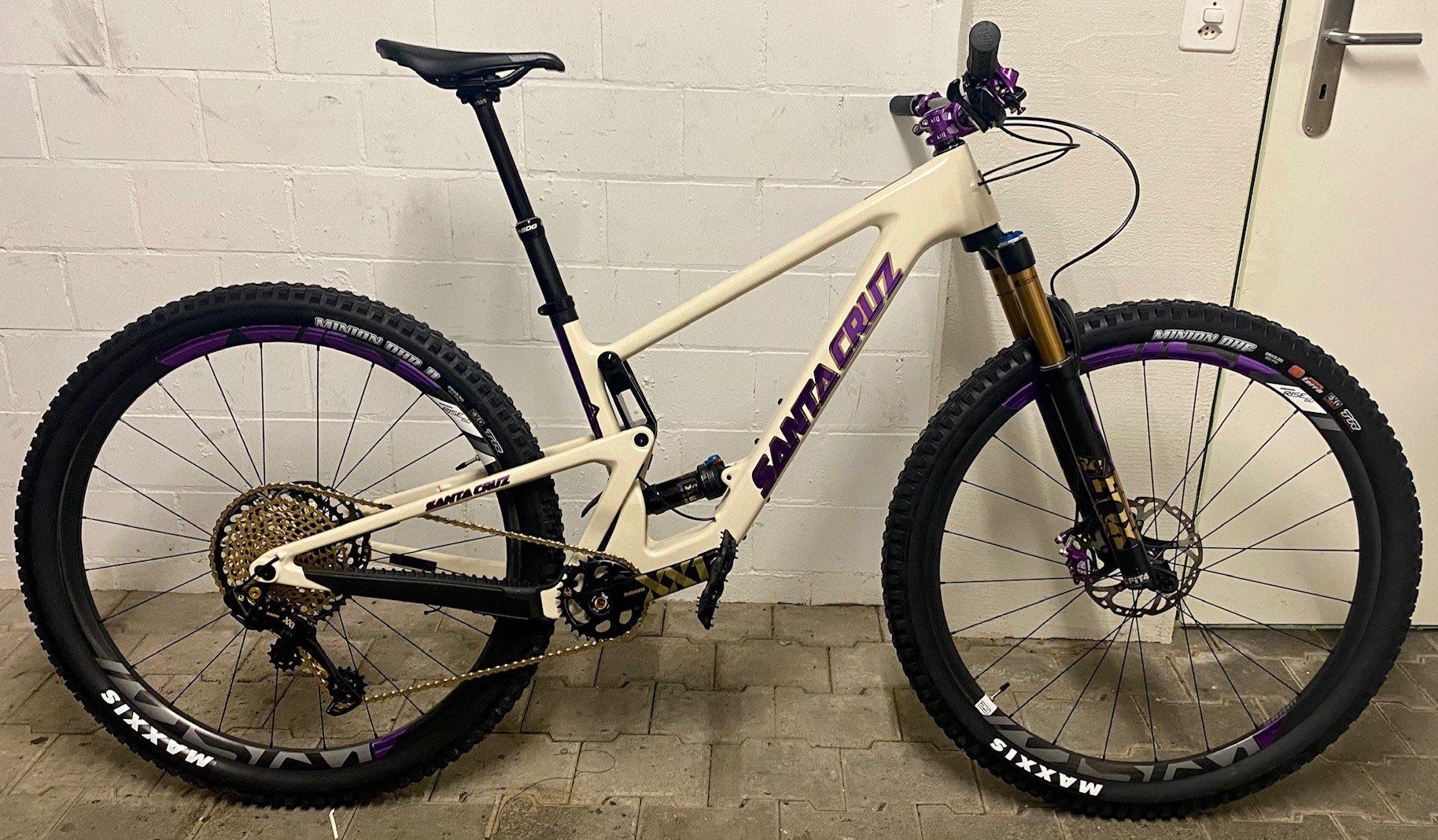 tallboy 4 with 140mm fork