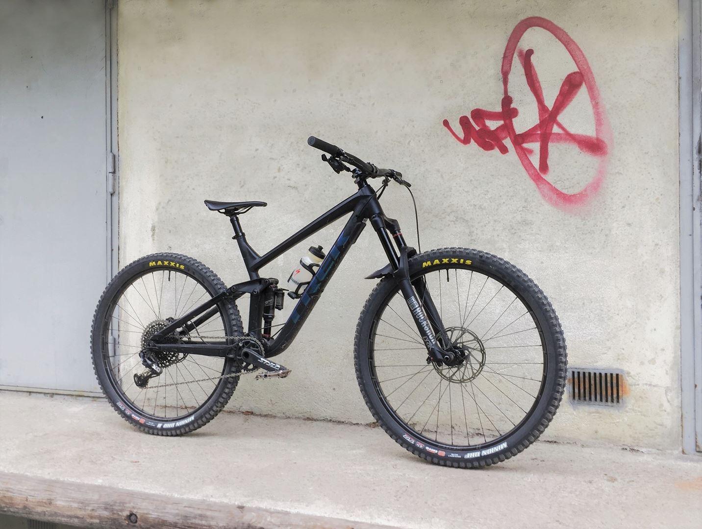 2019 trek slash 9.8 review