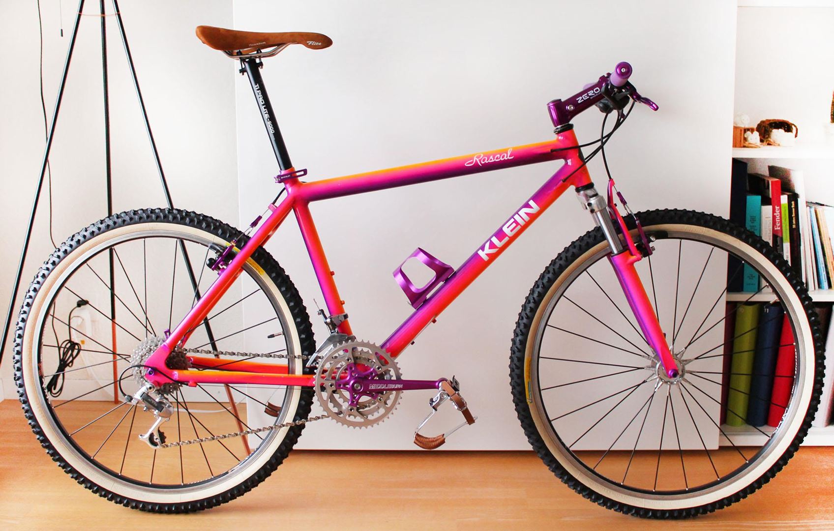 Klein Rascal in Moonrise Linear Fade 1993 - Bike Gallery | Traildevils