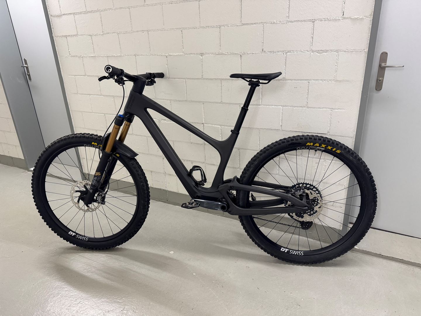 BOLD LINKIN 150 PRO Mサイズ　定価115万円　手渡し希望 BOLD Linkin 150 Ultimate Bike