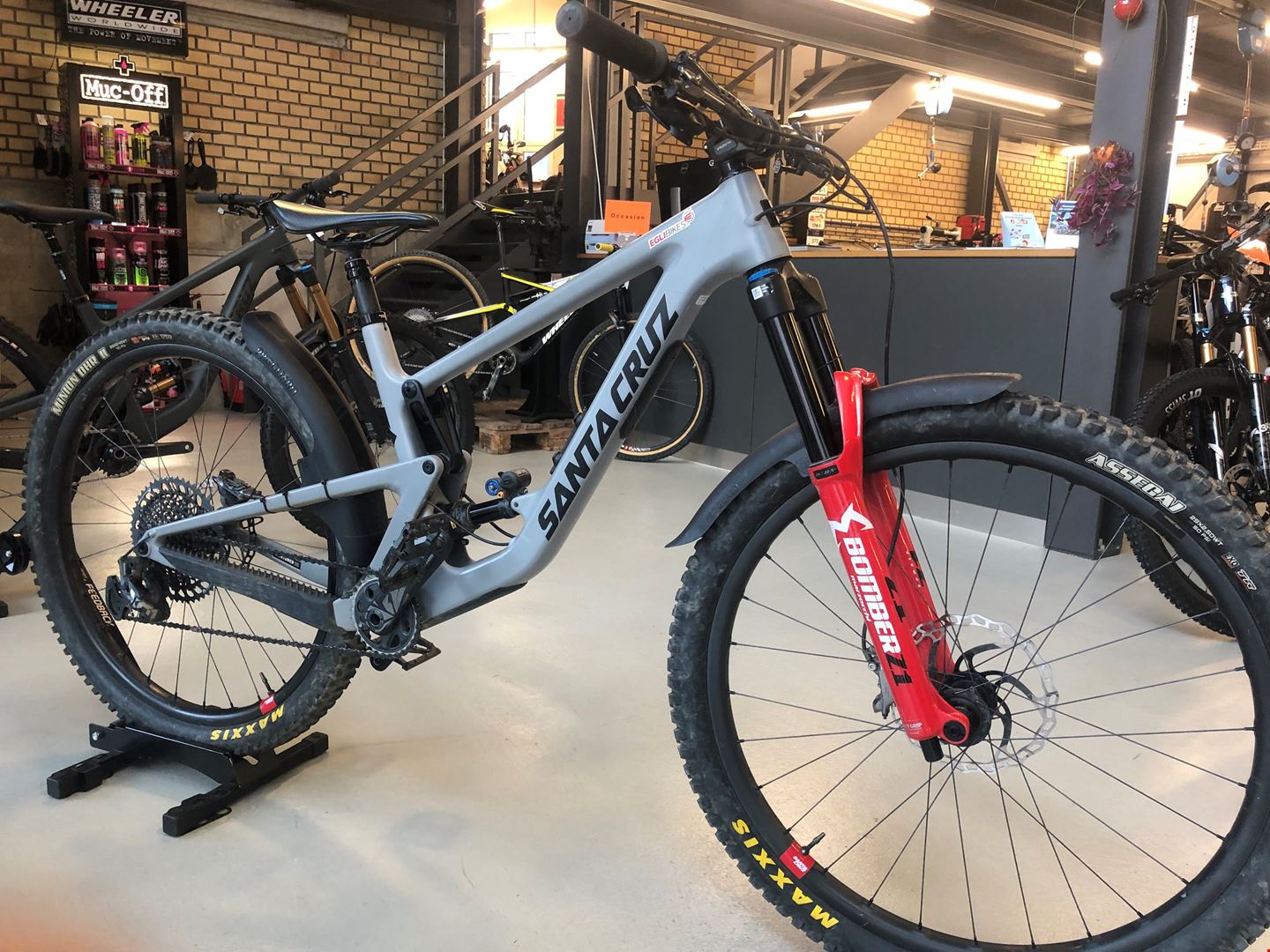 santa cruz hightower 2.0