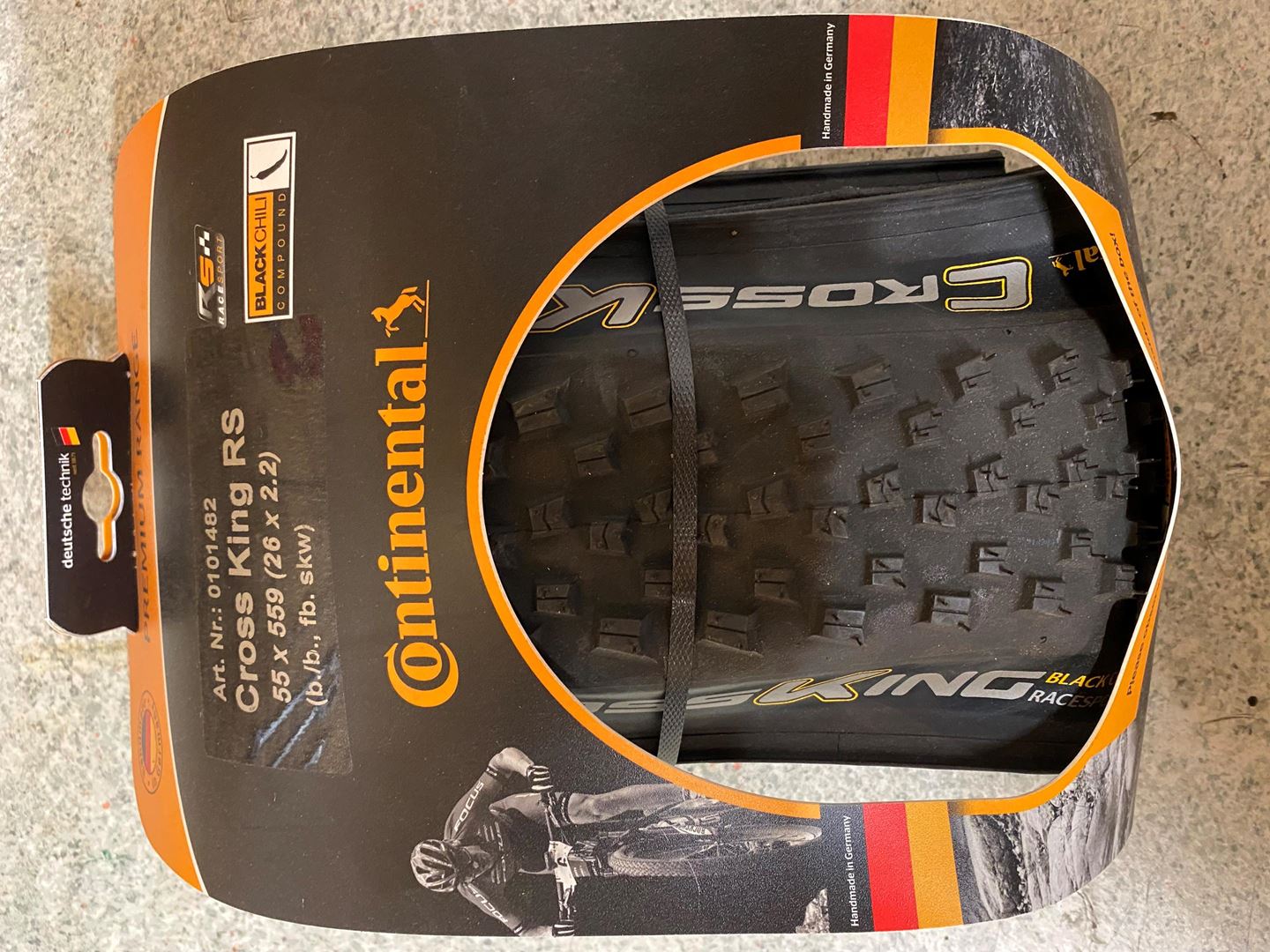 26 x 2.2 mtb tyres