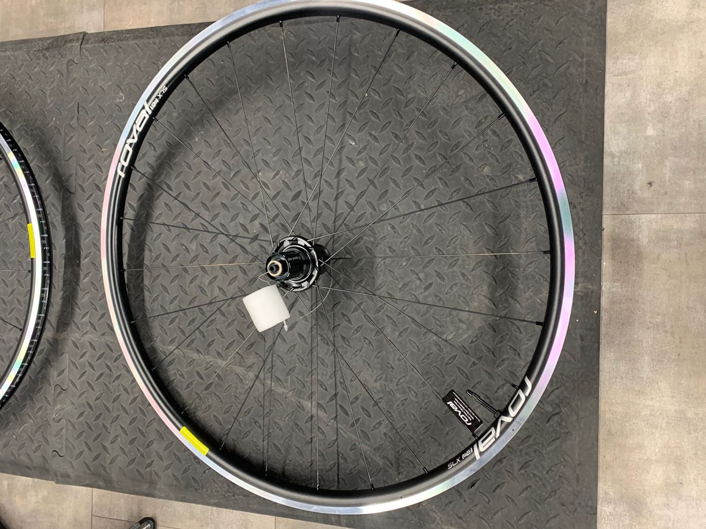 Roval Laufradsatz Fusee SLX 24 Alu für 720 CHF von Riem Bike GmbH aus