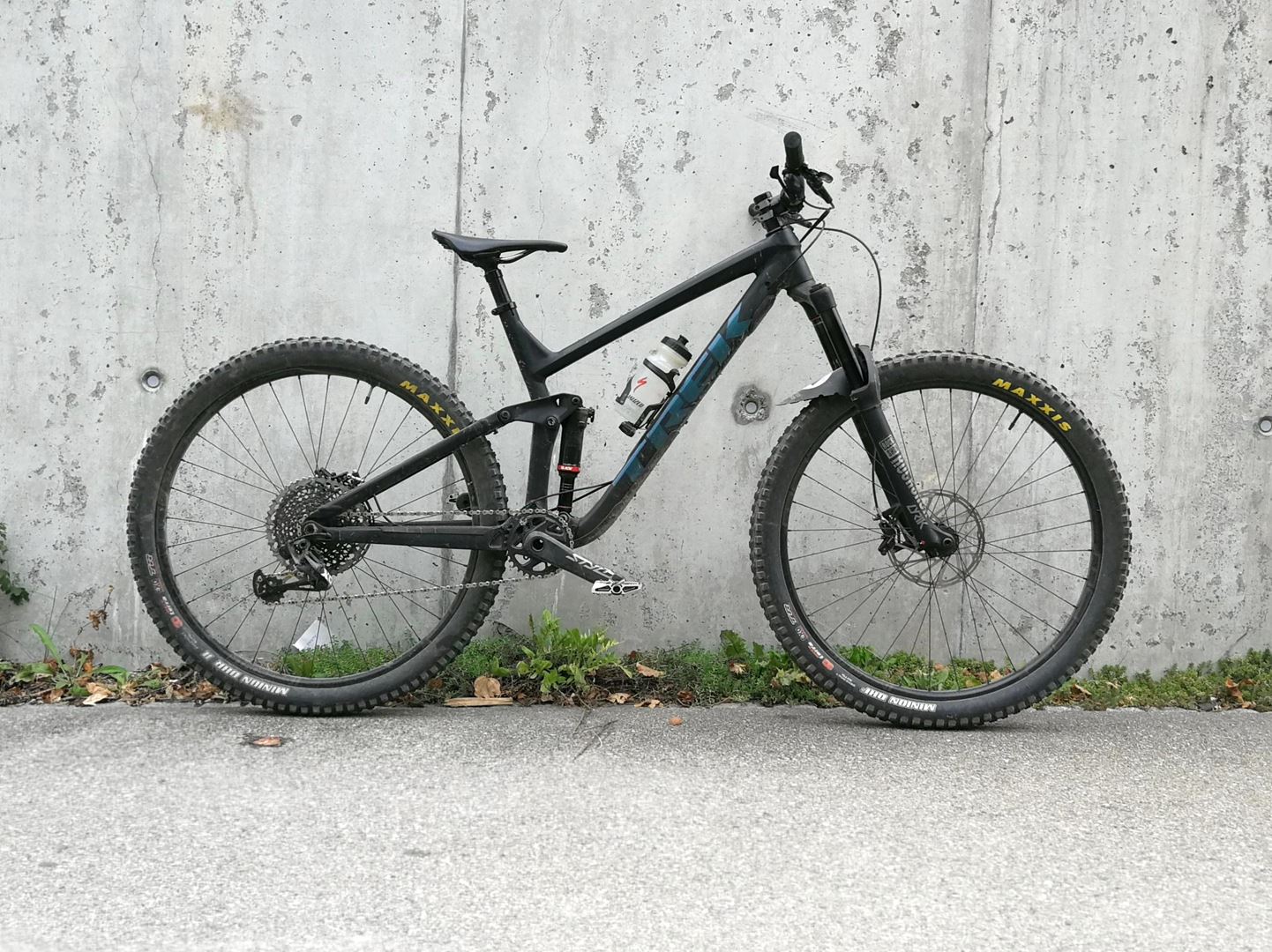 trek slash 8 2019 for sale