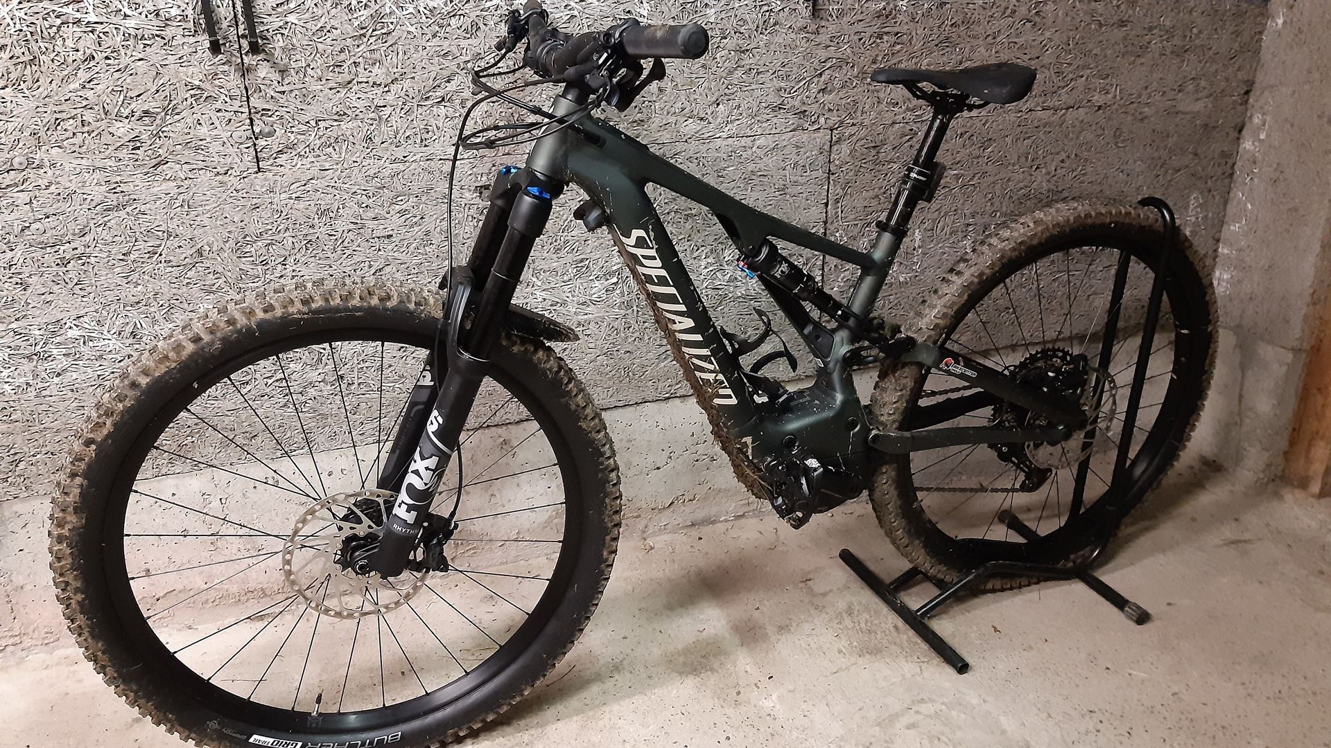 specialized turbo levo comp 700wh