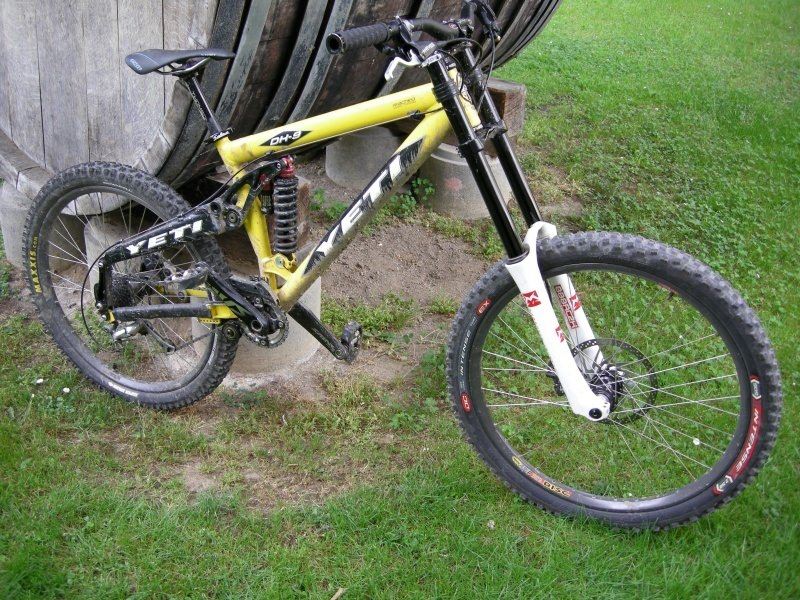 yeti dh 9