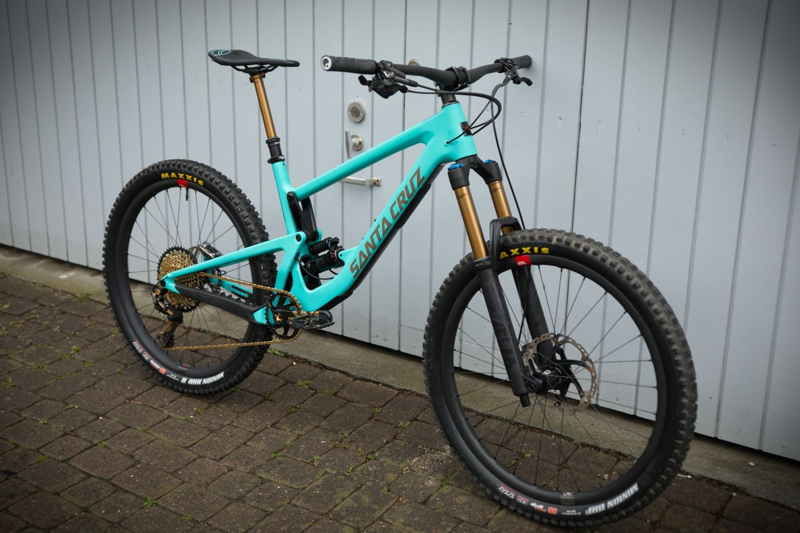 2018 specialized fuse comp 6fattie blue book