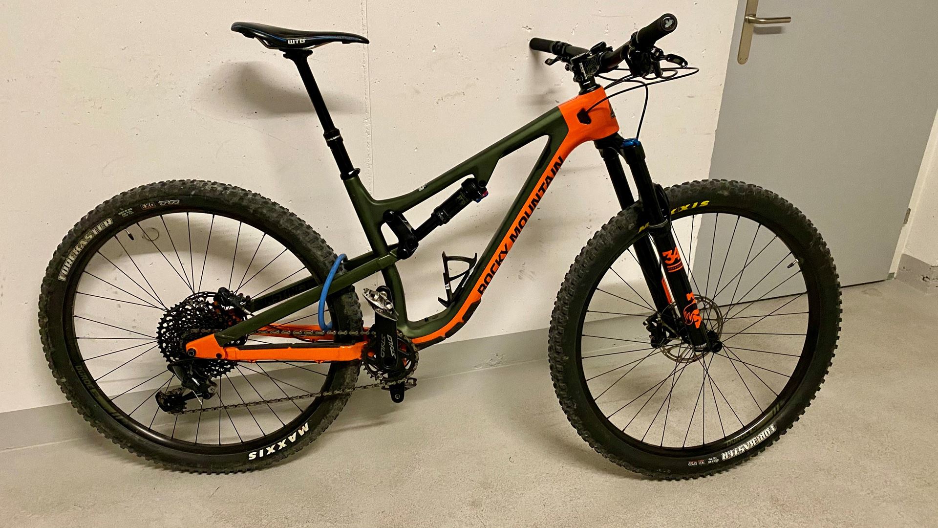 rocky mountain instinct carbon 50 2018