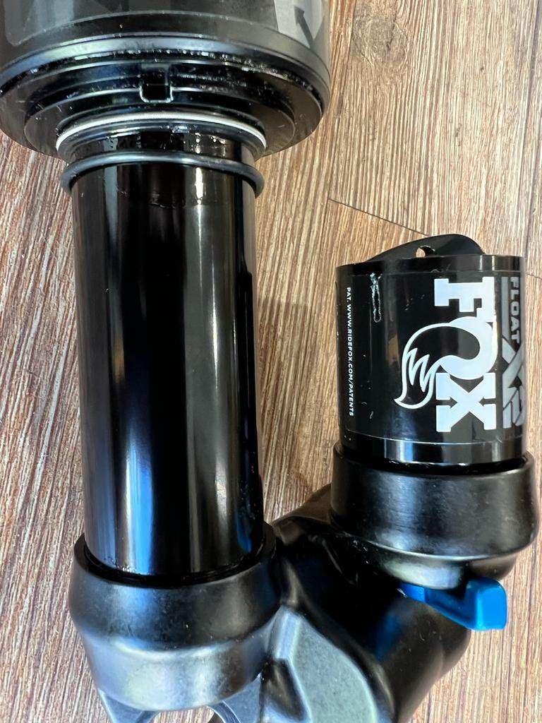 Fox Float X2 Factory 2pos. 230x65mm für 390 CHF in Küblis günstig