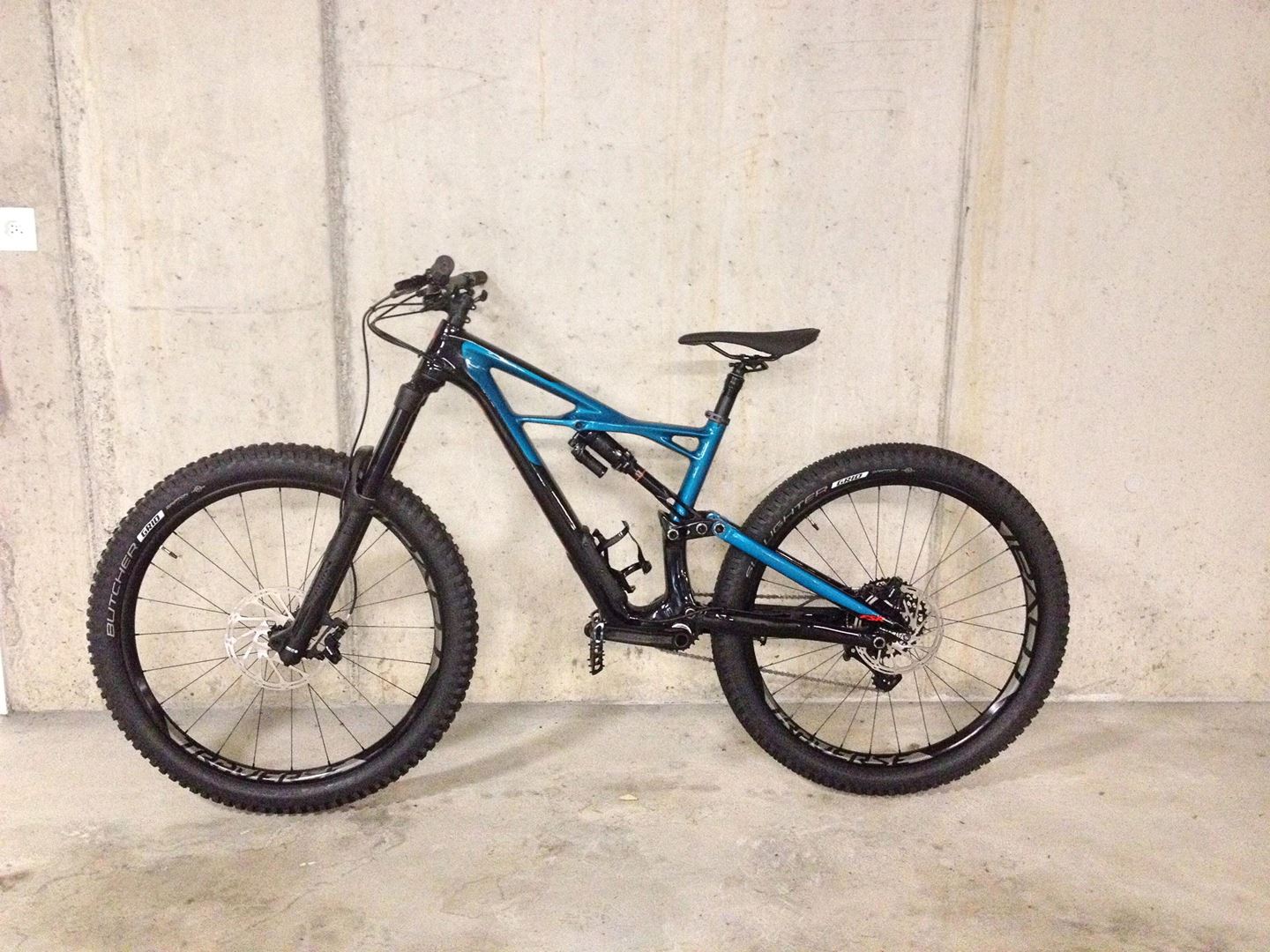 specialized enduro elite carbon 650b