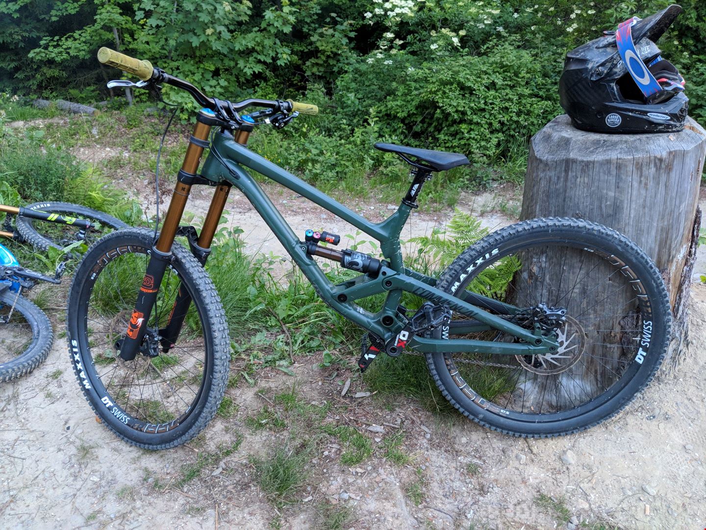 commencal trail bike