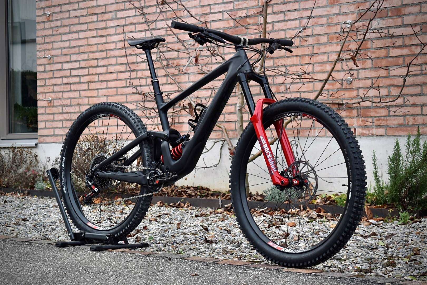 specialized enduro comp 2018 specs