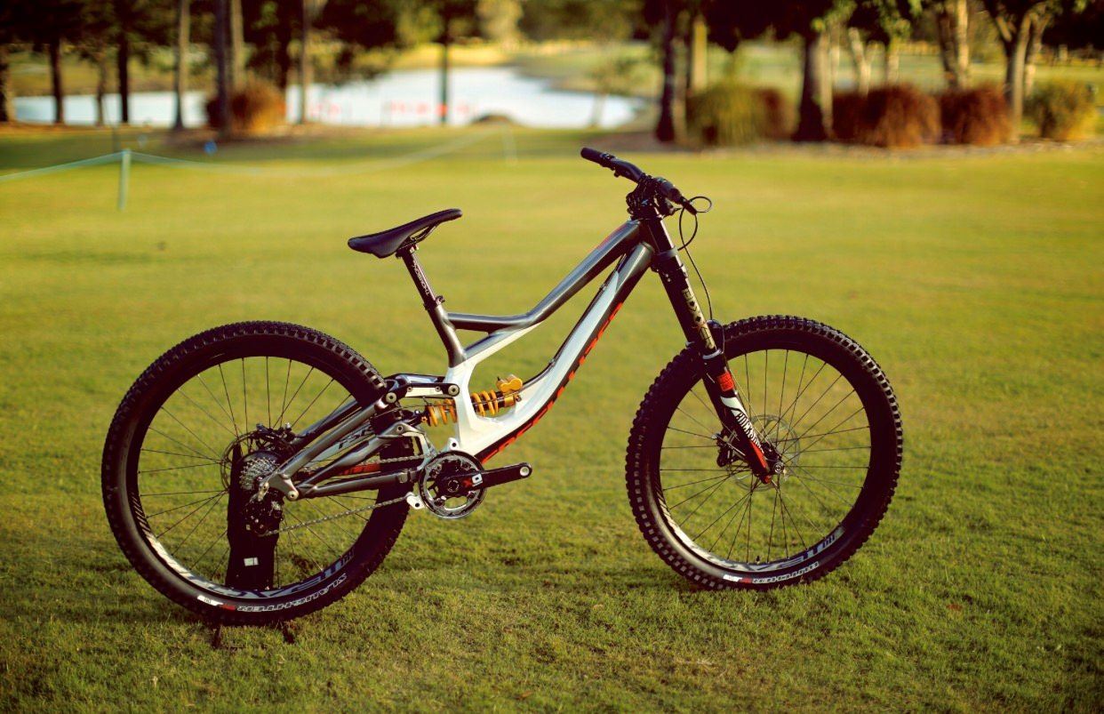 specialized demo 2015