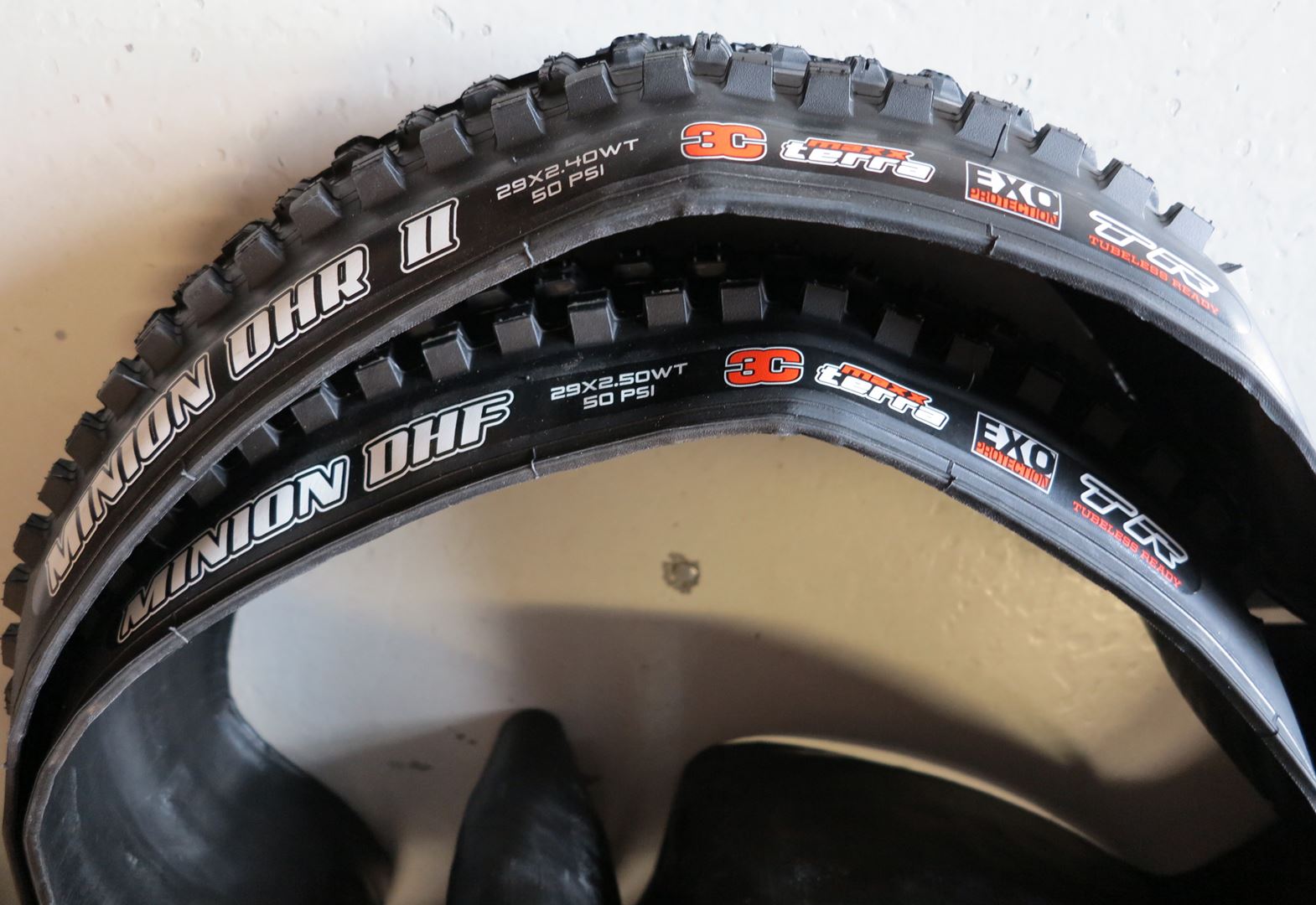 maxxis minion dhf 29 2.4