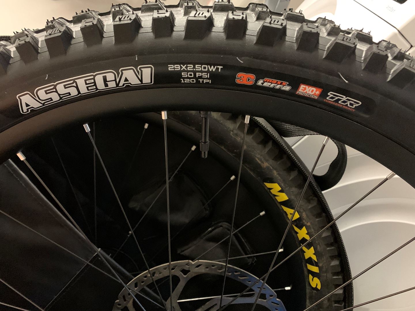 maxxis assegai 2.6 27.5