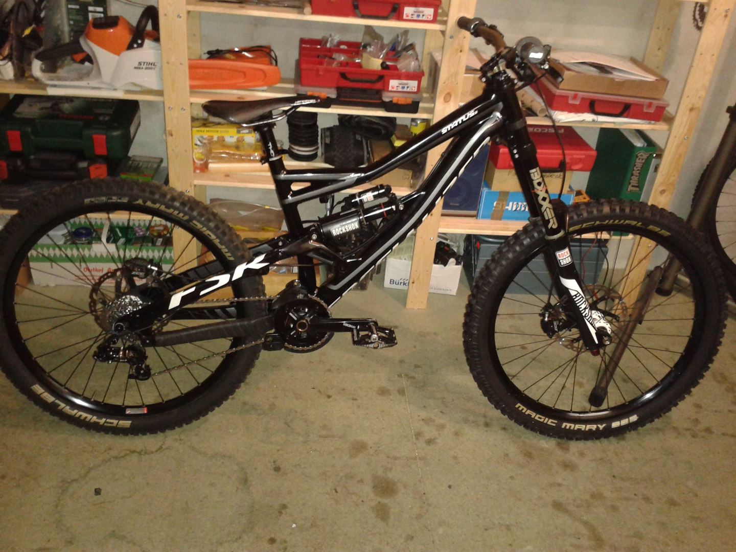 specialized status 1