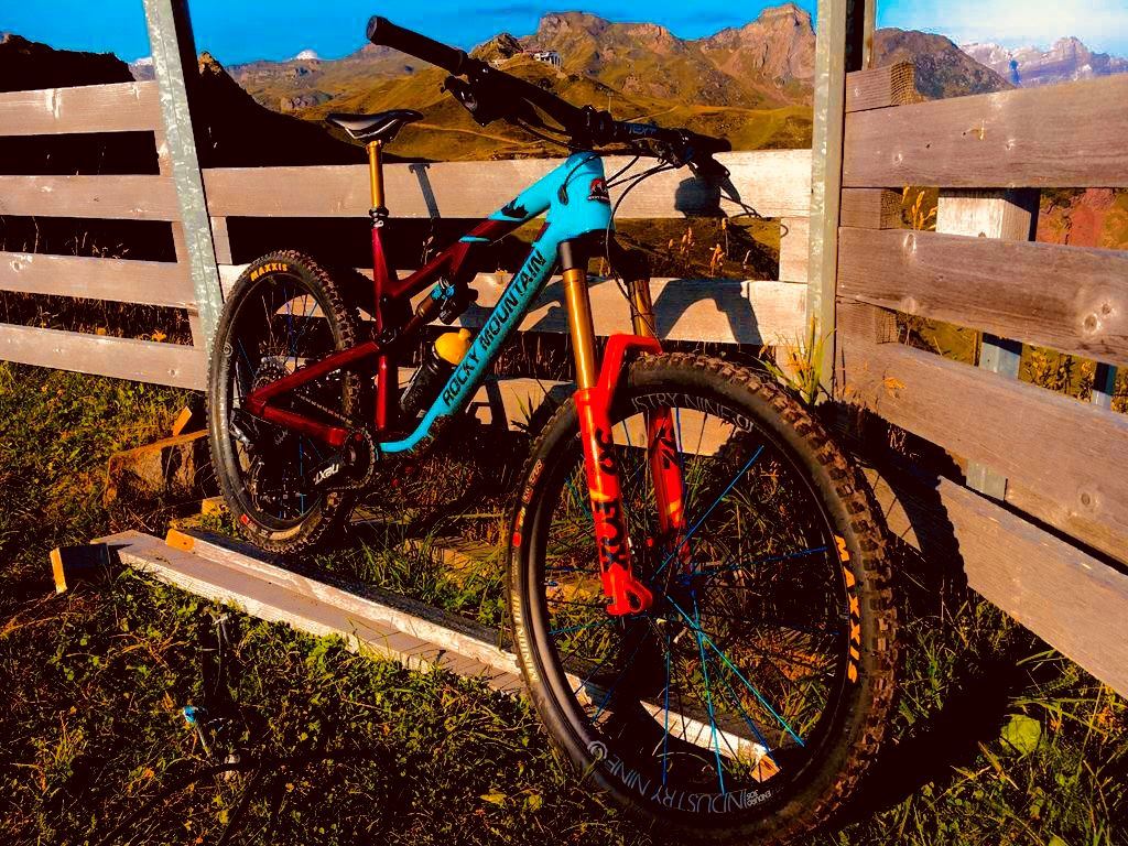 Rocky mountain altitude discount carbon 90 2018