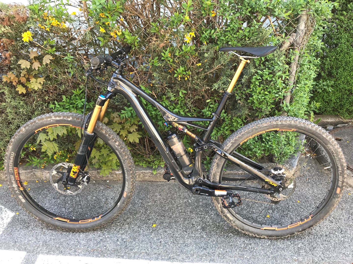 stumpjumper 2016 carbon
