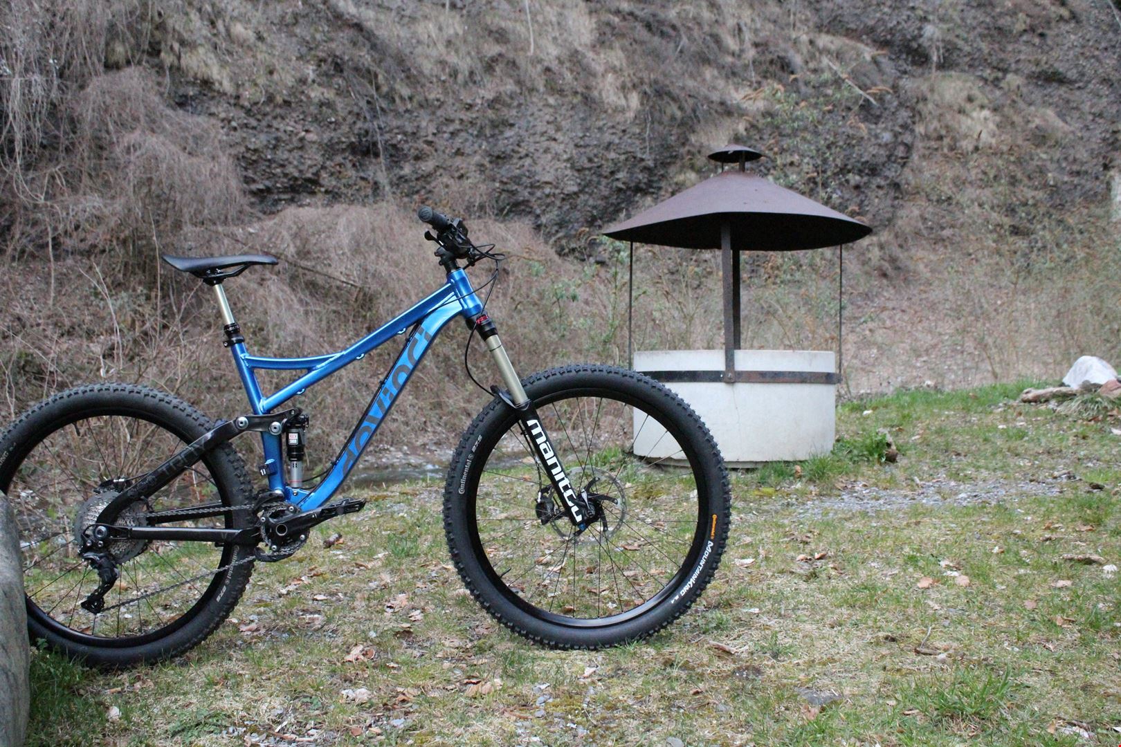 devinci enduro bike