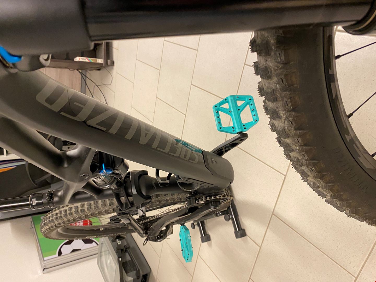 specialized enduro elite carbon 29