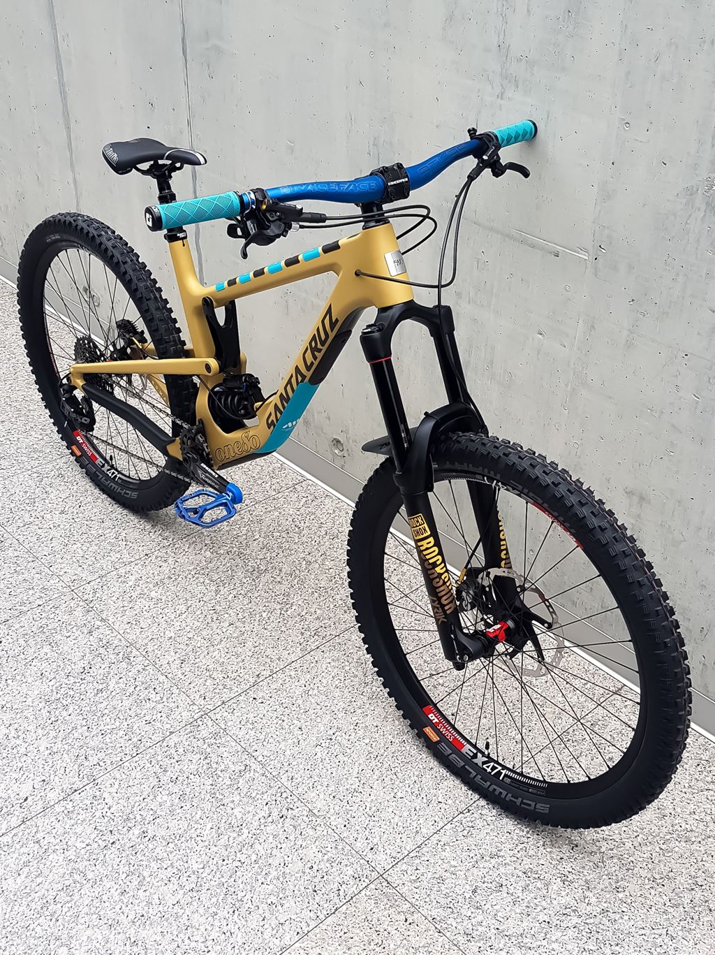 Santa Cruz Nomad 4 - Bike Gallery | Traildevils