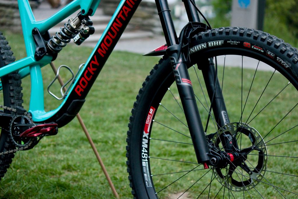 rocky mountain instinct carbon 70