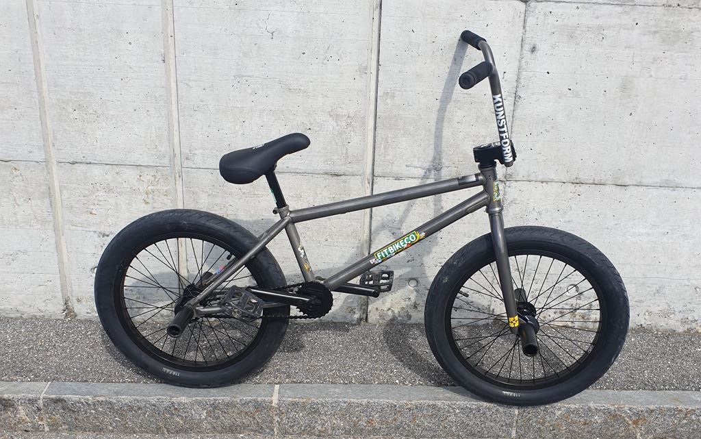 brandon begin signature bike