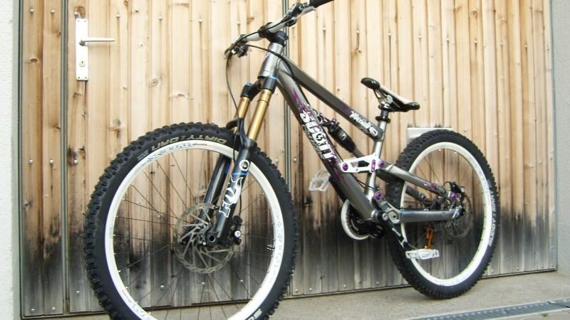 scott voltage fr 10 2014