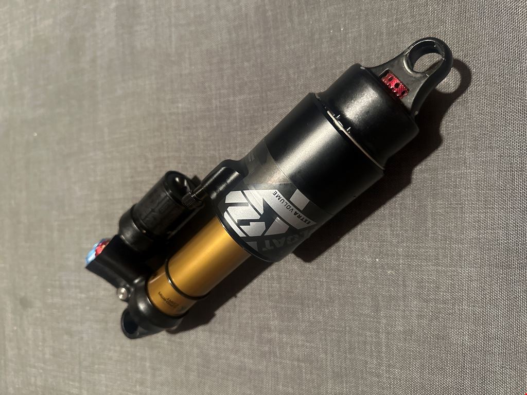 Fox Float X2 Factory Kashima für 150 CHF in Hinwil günstig kaufen
