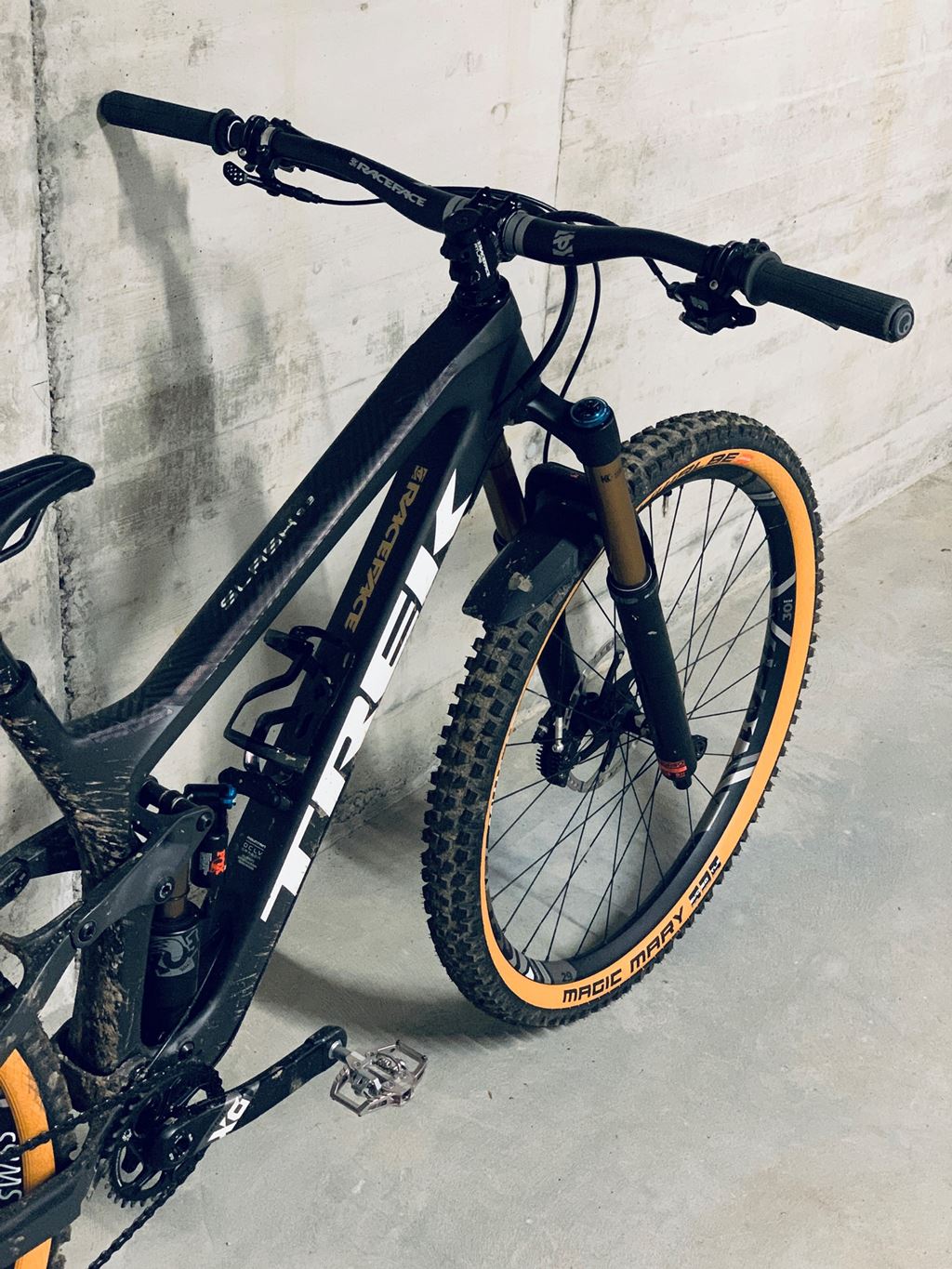 trek slash 9.8 2019 review