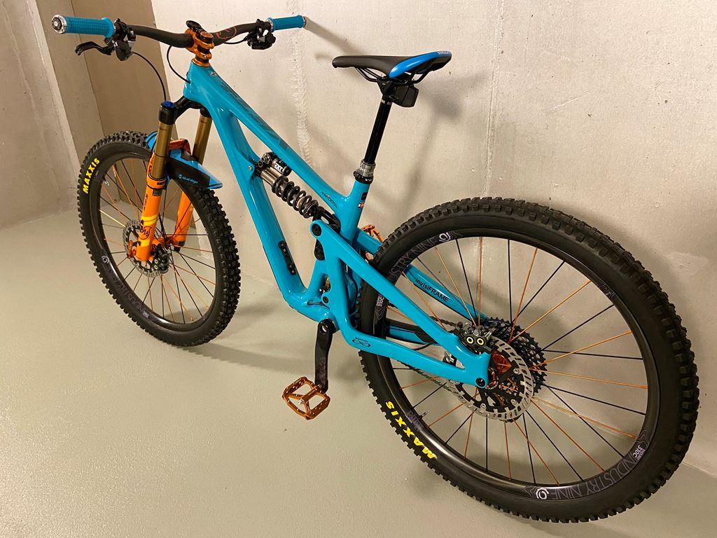 2020 yeti sb150 turq