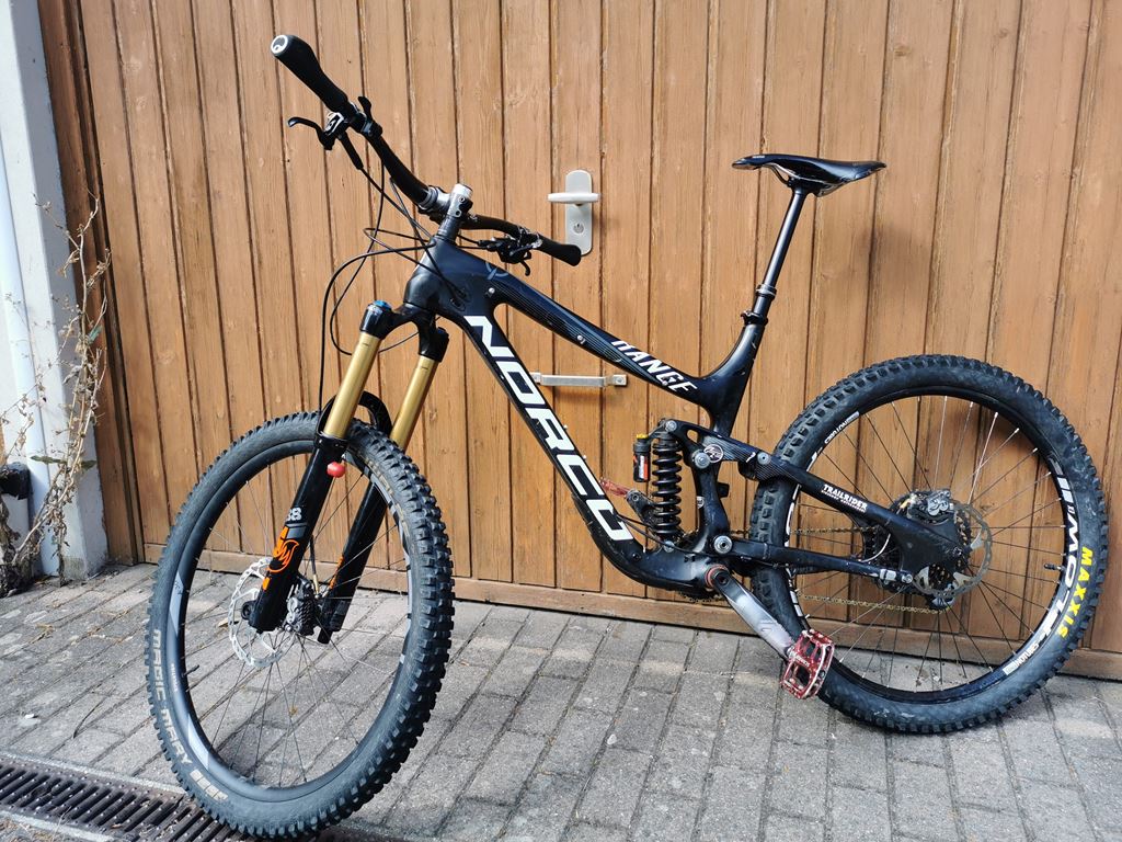 Norco Range C7.2 2015 Norco Range für 2500 CHF in Aeschi