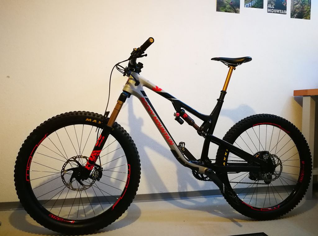 eclipse rocky 300 mountain bike