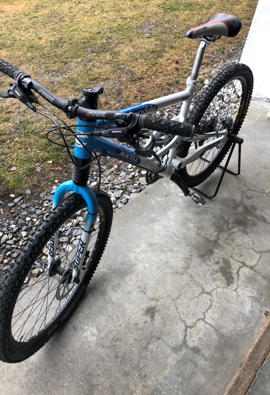 2002 cannondale jekyll 700